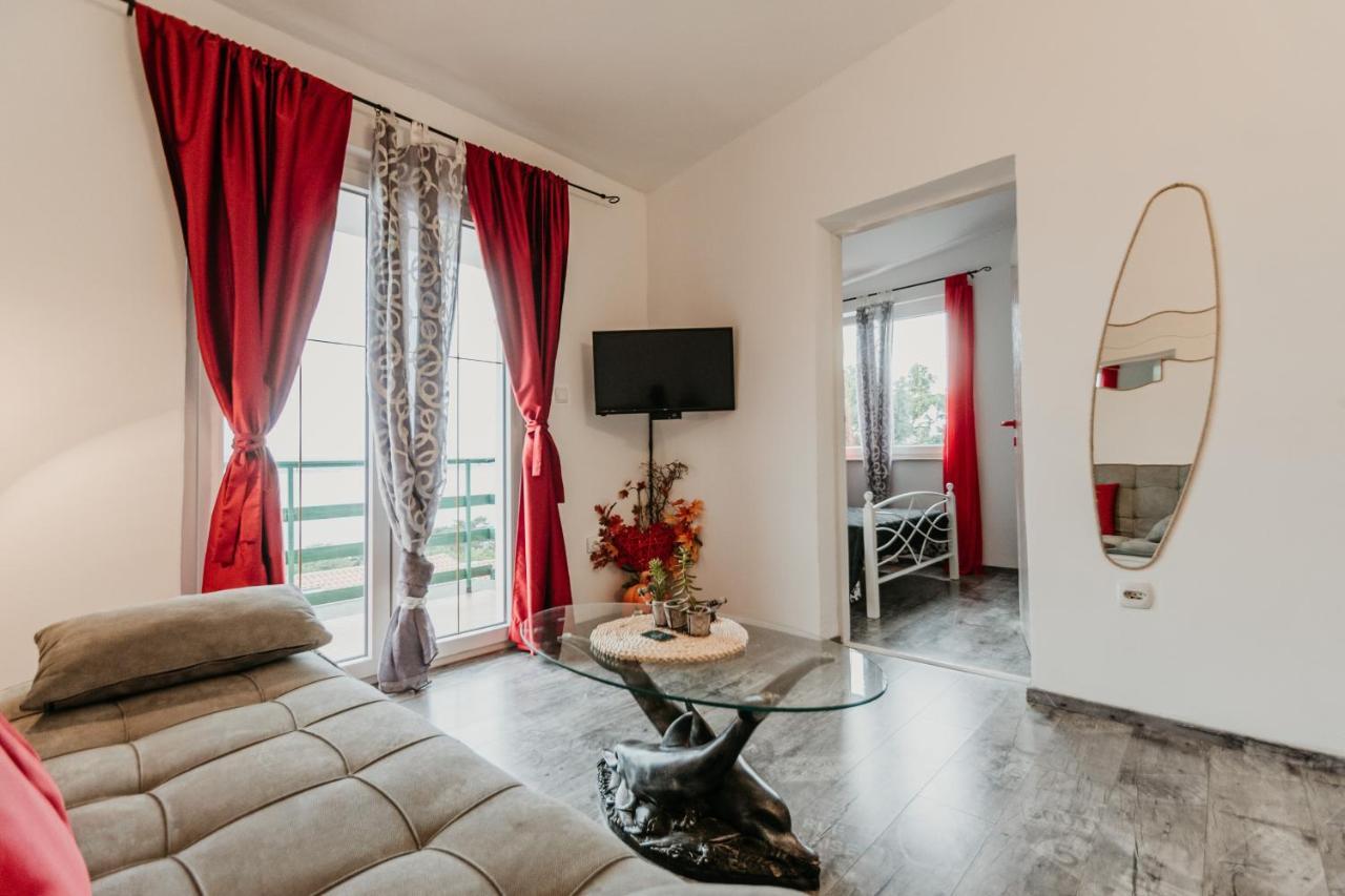 Apartments Borik ซริกเวนิซา ภายนอก รูปภาพ